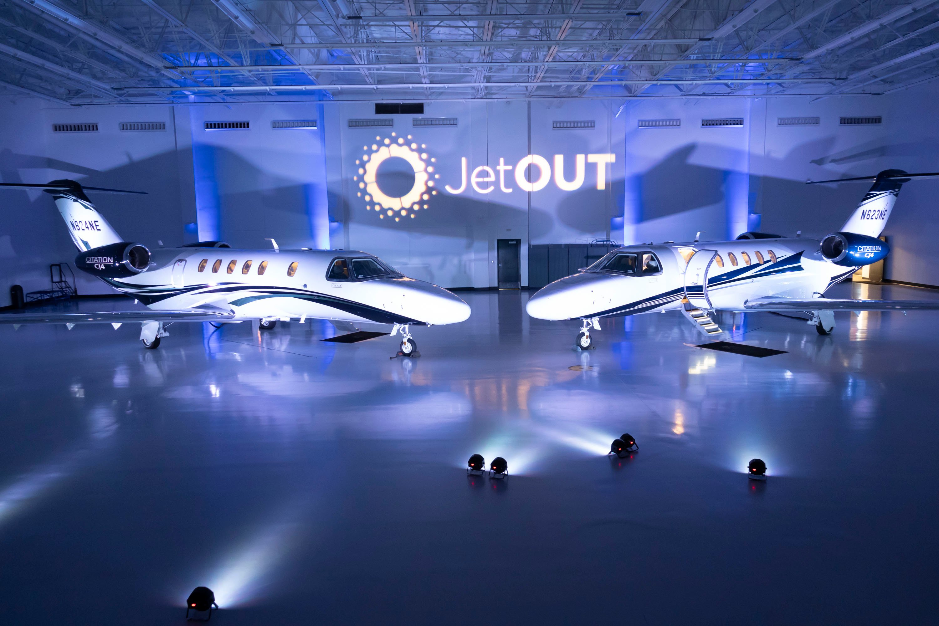 Jet OUT's private jet co-ownership program is now available in Florida. 